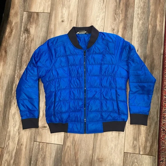 ATHLETA DOBBY PUFFER JACKET - Picture 2 of 8